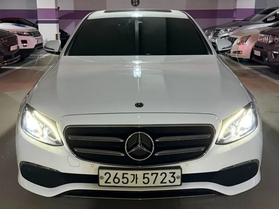 Mercedes-Benz E-Class W213 E250 2019 2/12