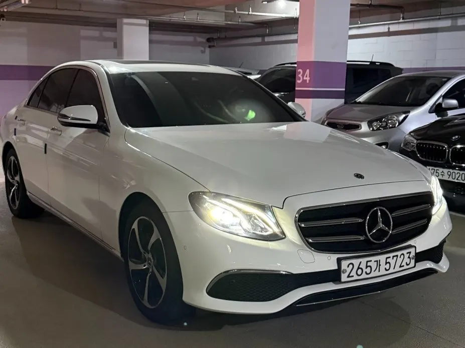 Mercedes-Benz E-Class W213 E250 2019 3/12