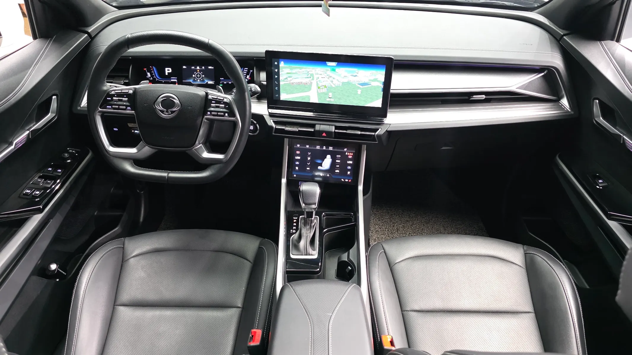 KG Mobility 토레스 1.5 2WD 2023 4/5