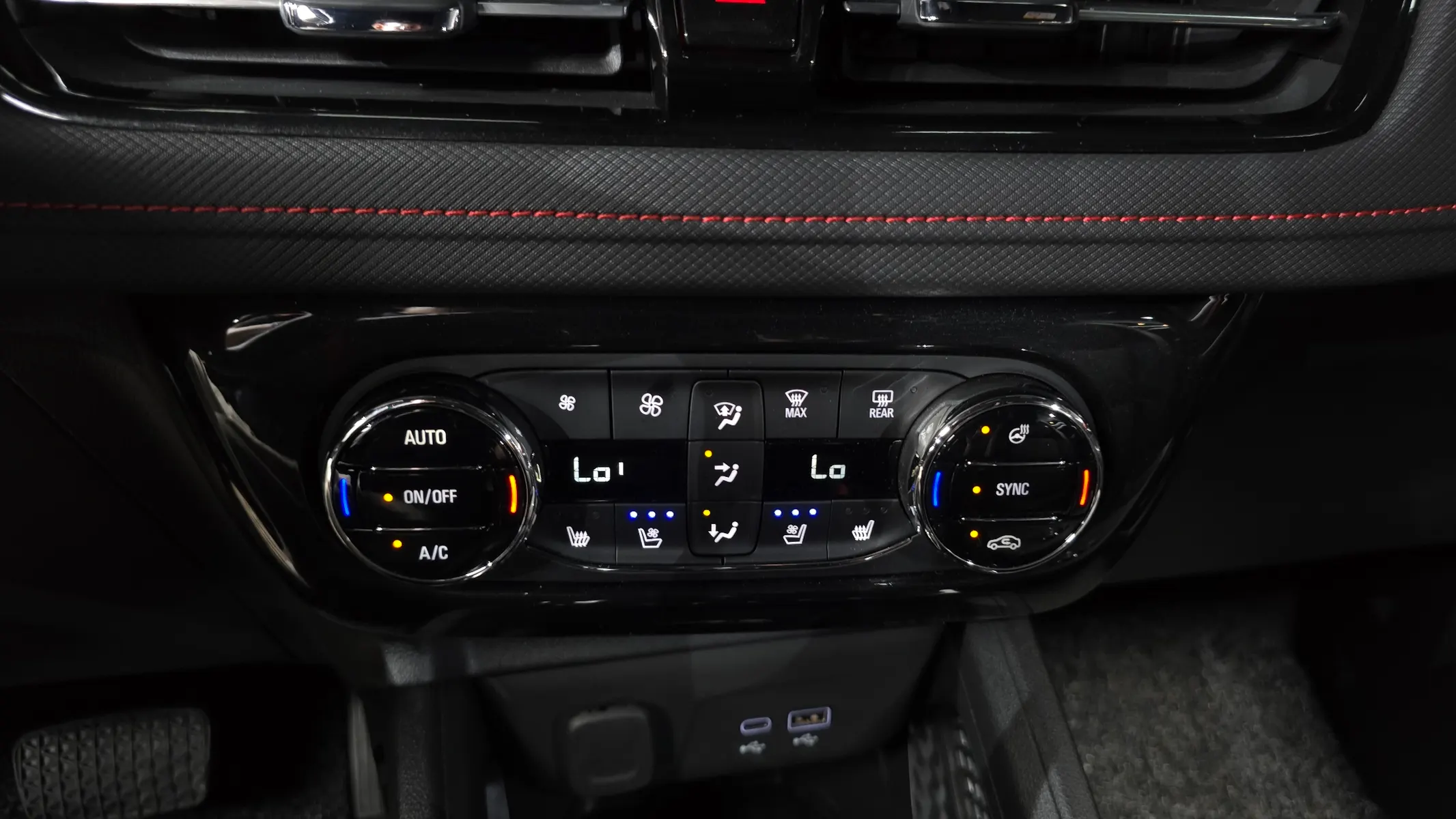 Chevrolet 트레일블레이저 1.3 2WD 2023 31/32