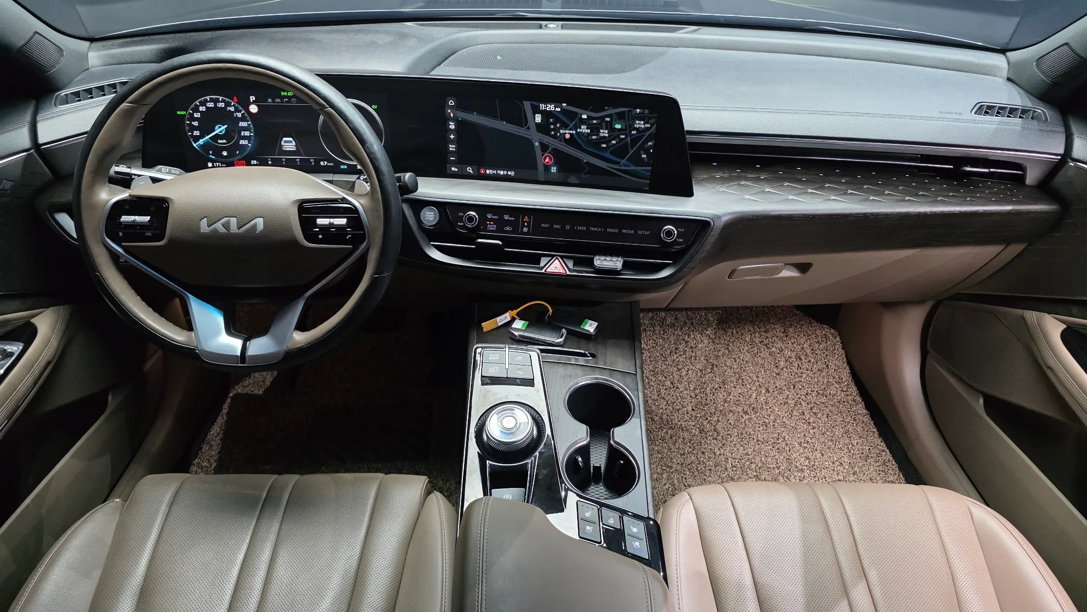 Kia K8 2022 4/5
