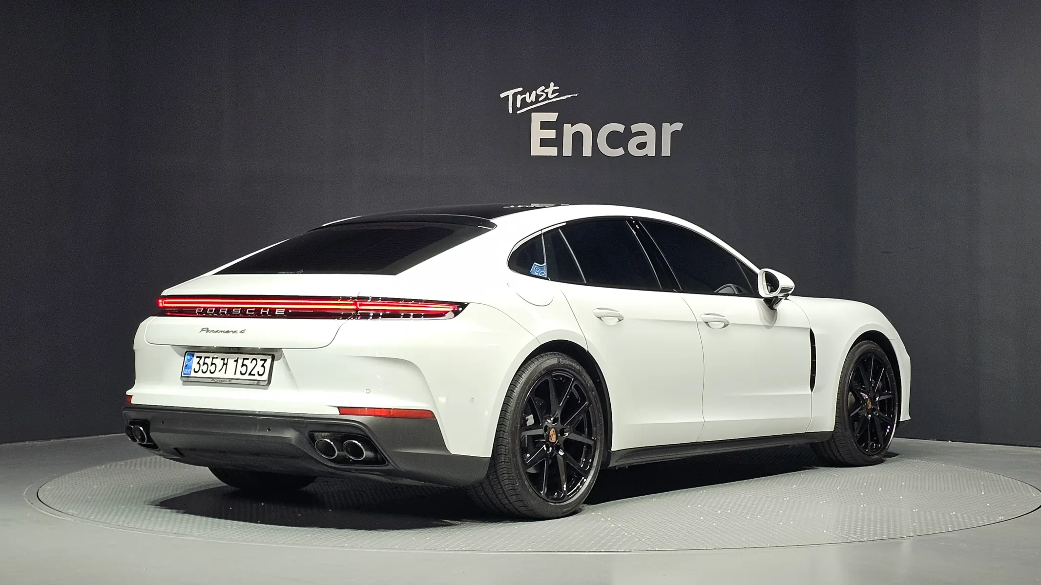 Porsche (976) 2.9 AWD 2024 2/36