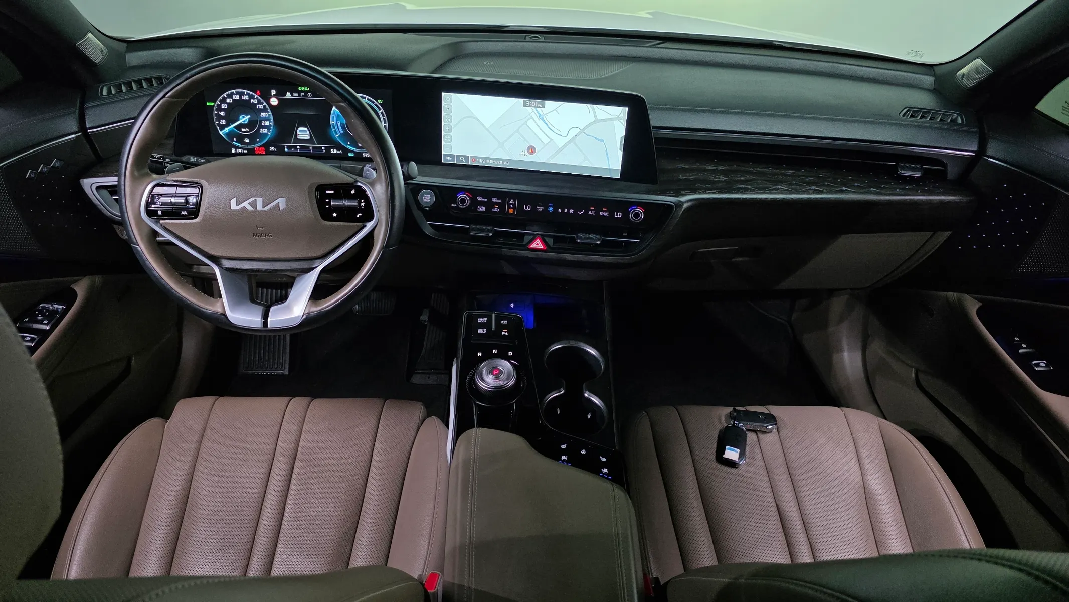 Kia K8 2022 4/5