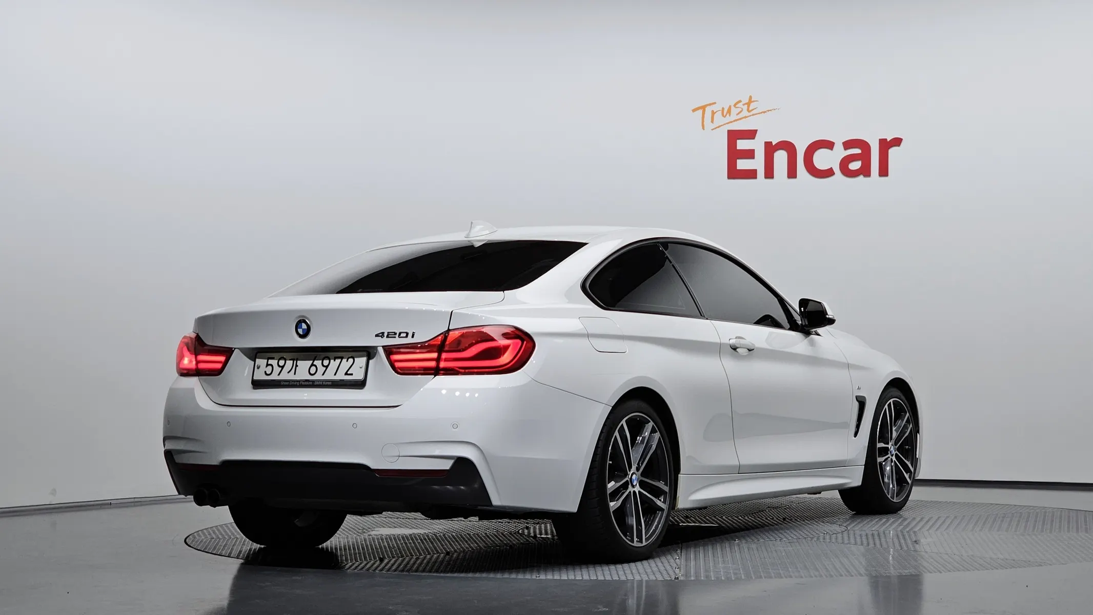 BMW 4 Series (F32) 420i M 2018 2/34
