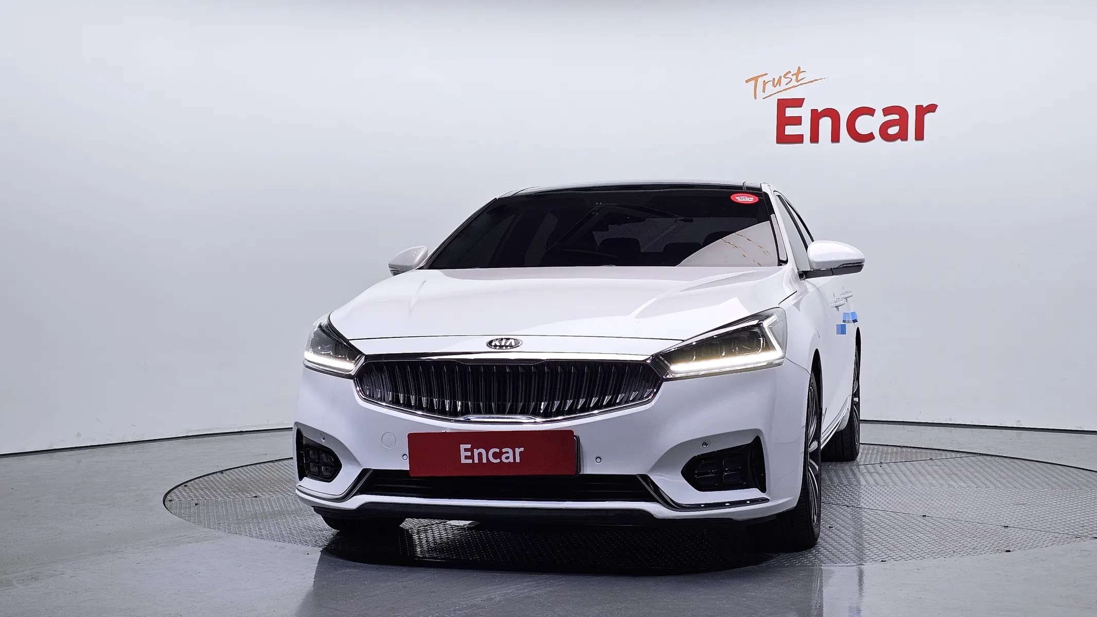Kia K7 3.0 LPI () 2017 2/5