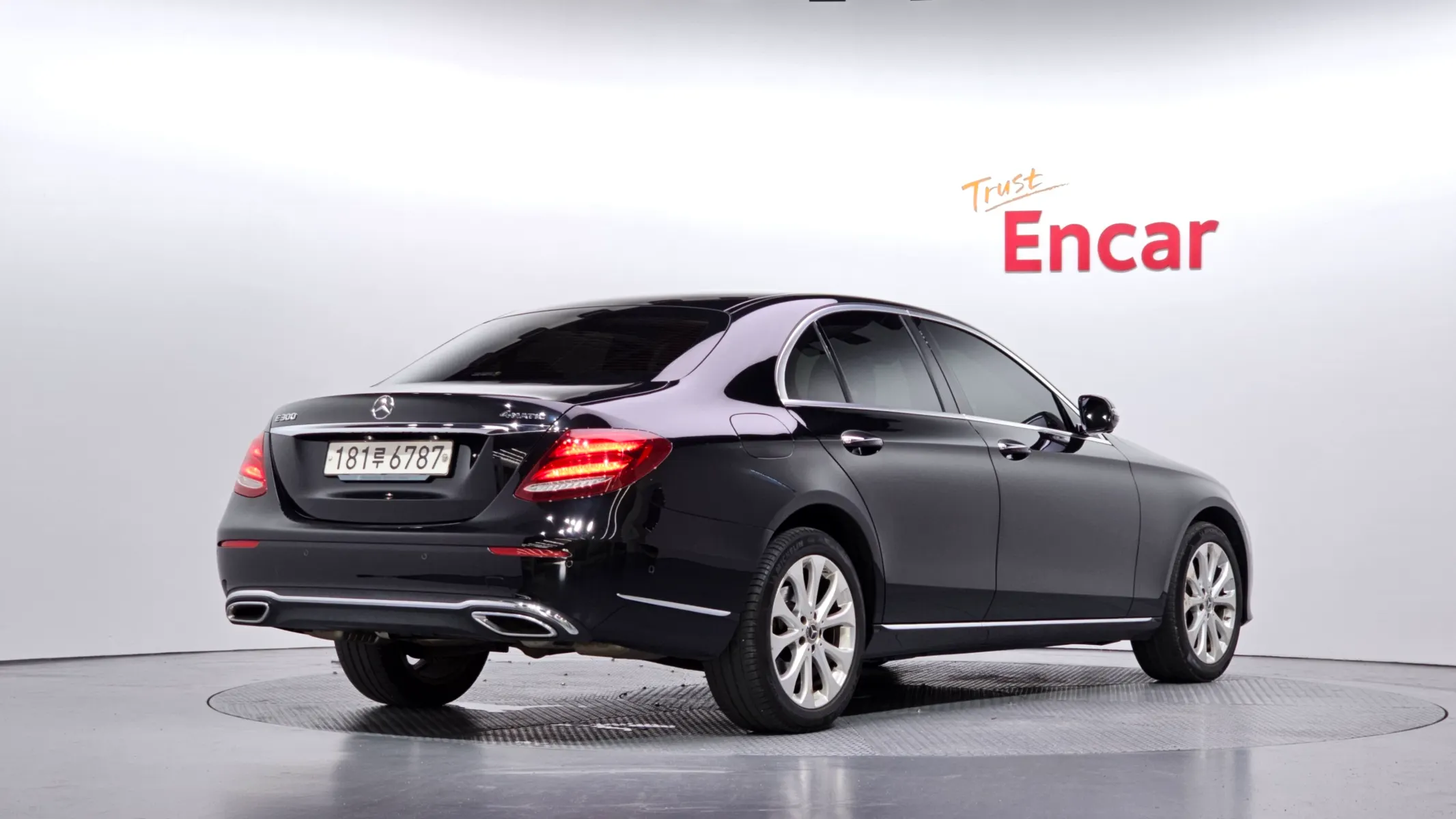 Mercedes-Benz E-Class W213 E300 4MATIC 2020 2/31