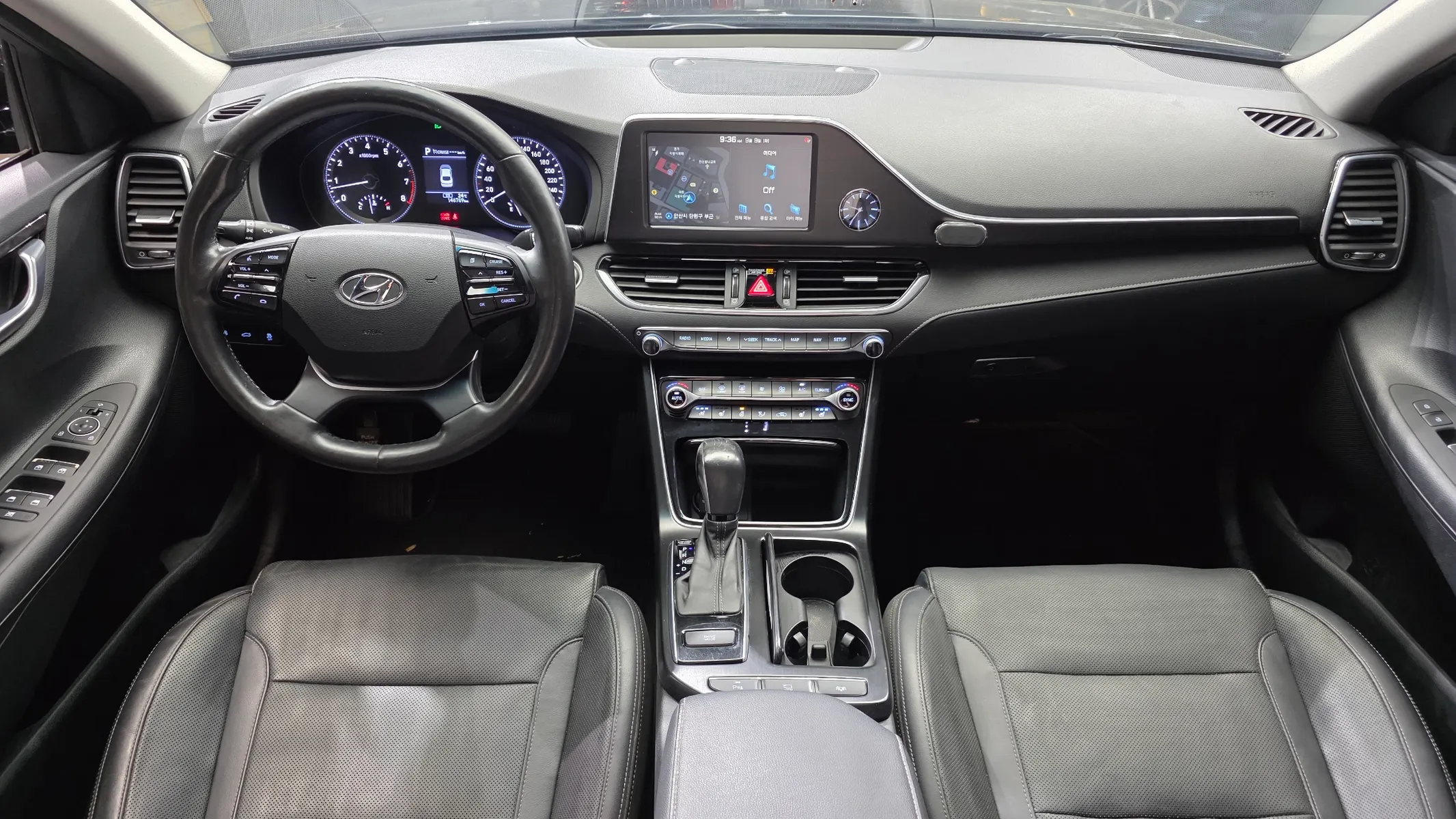 Hyundai IG 3.0 LPi () 2019 4/5