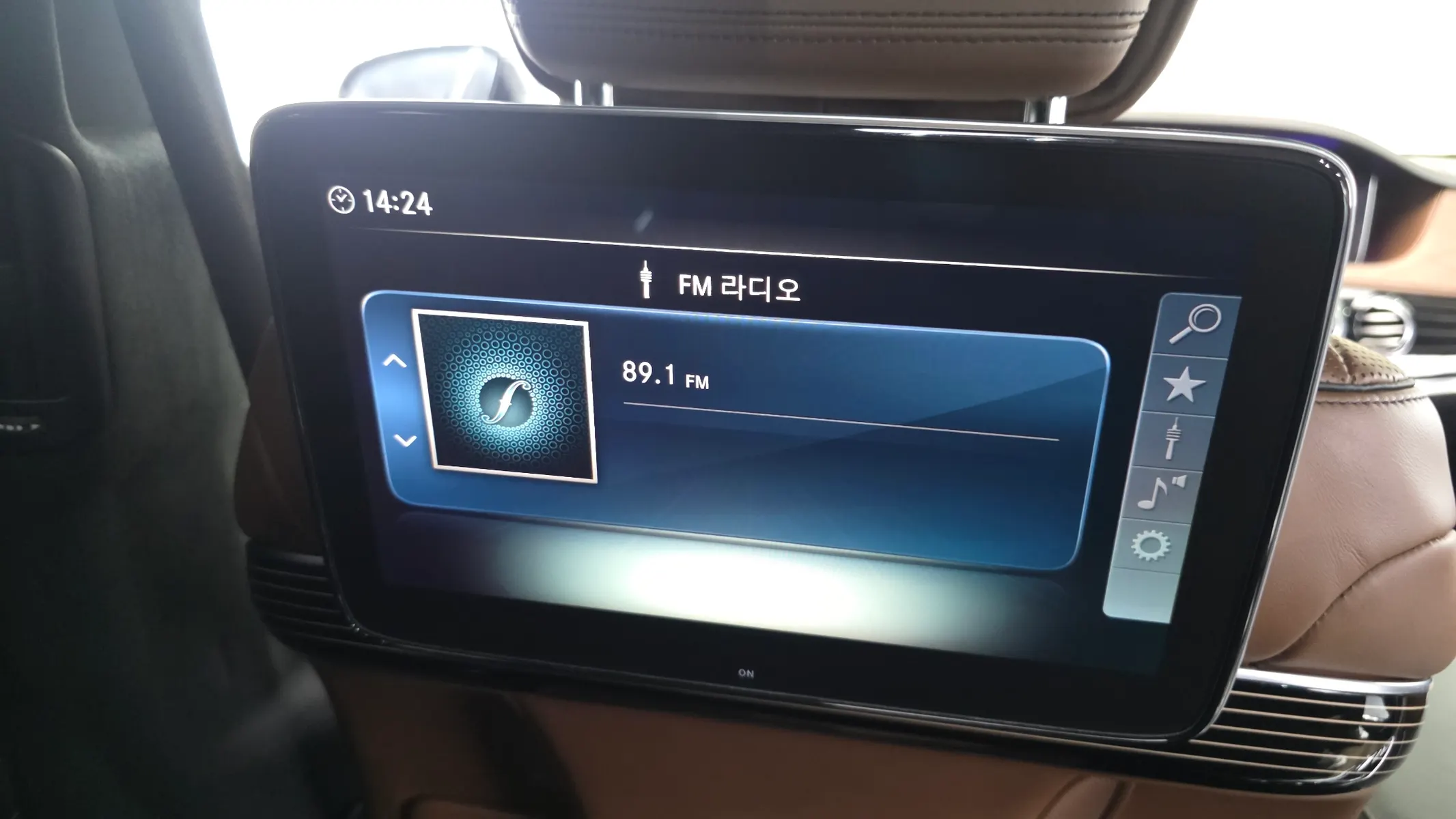 Mercedes-Benz S-Class W222 S560 4MATIC 2018 35/36