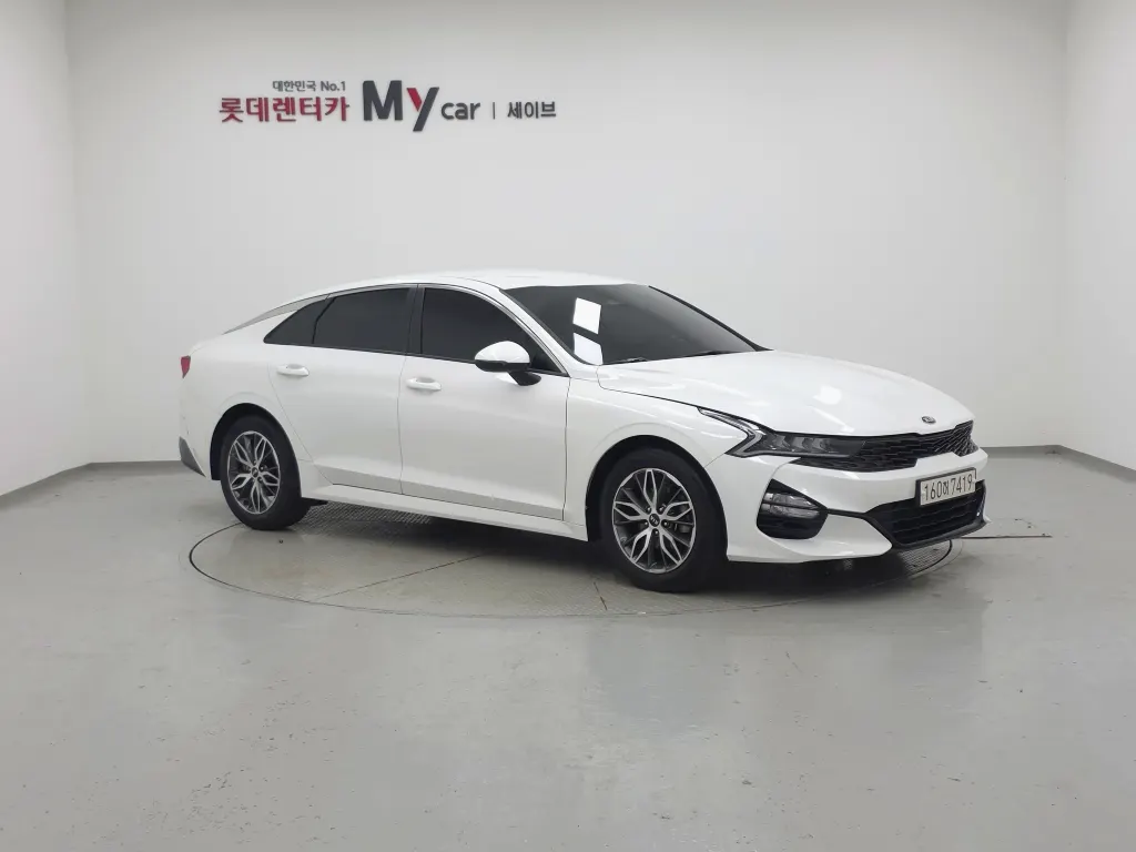 Kia K5 3 2.0 2021 4/5