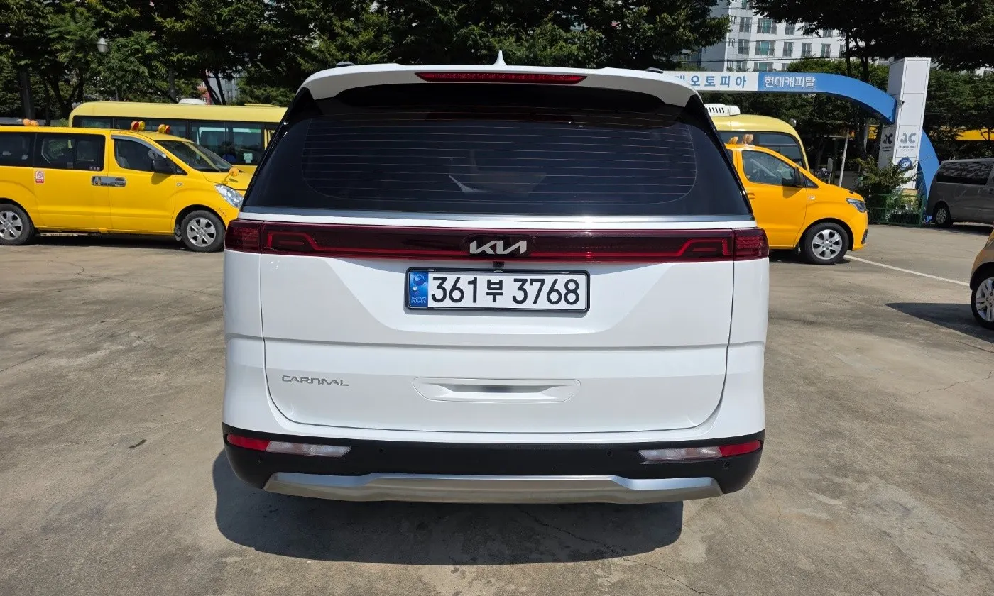 Kia Carnival 7 2022 3/20