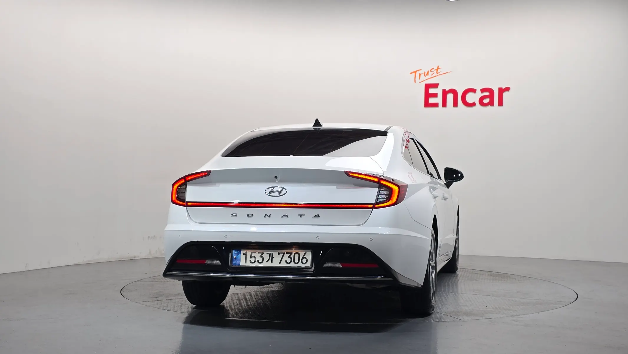 Hyundai (DN8) 2.0 2022 3/5