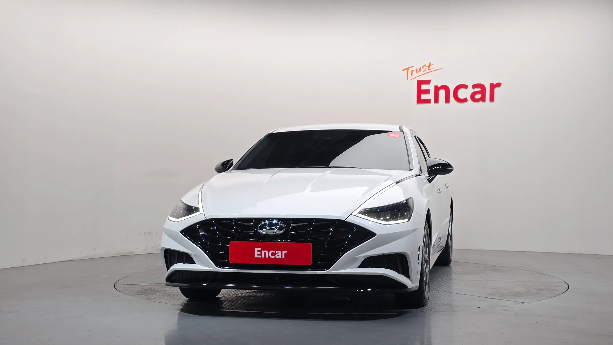 Hyundai (DN8) 2.0 2022 2/5