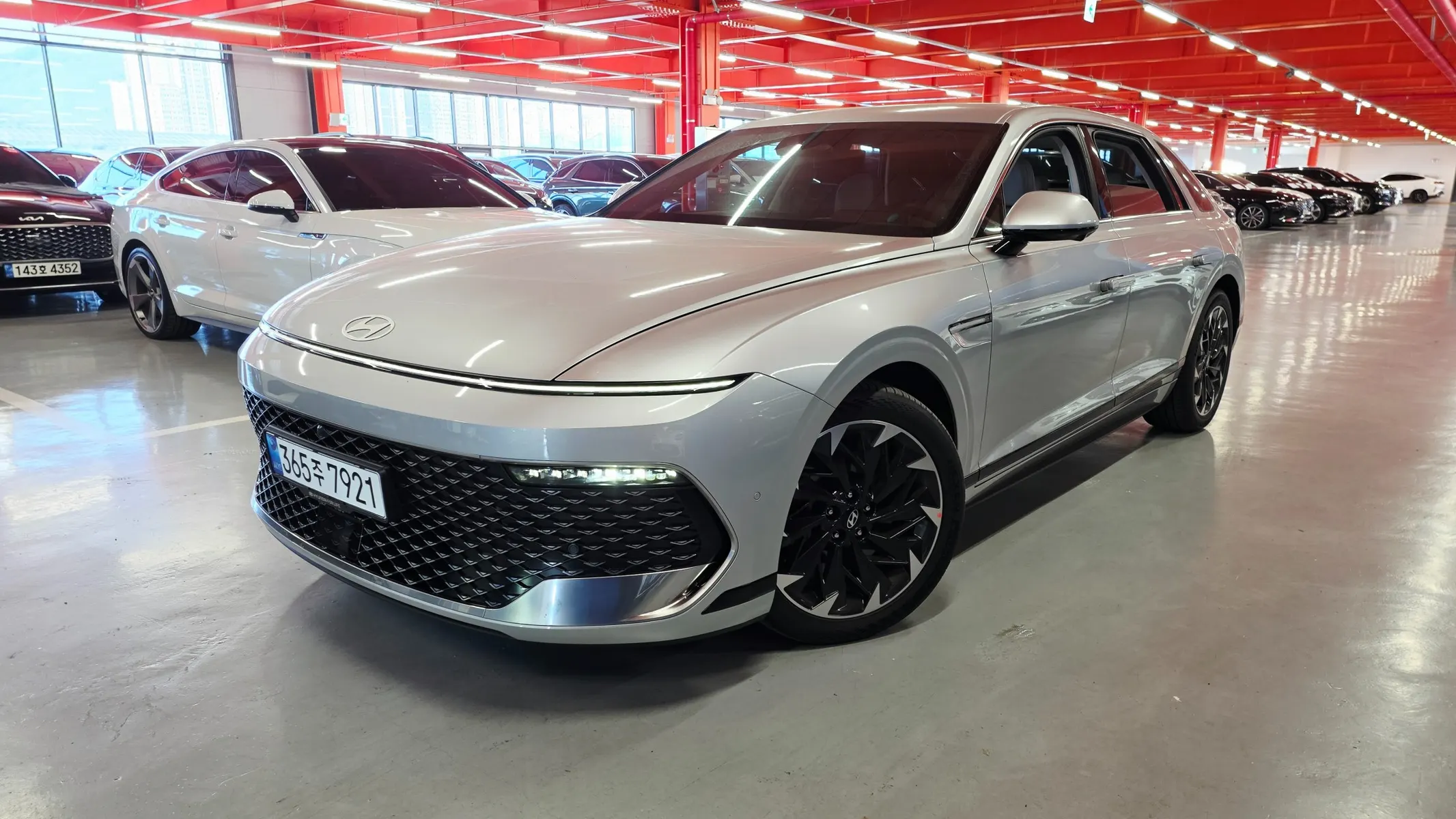 Hyundai (GN7) 3.5 2WD 2026 2/21