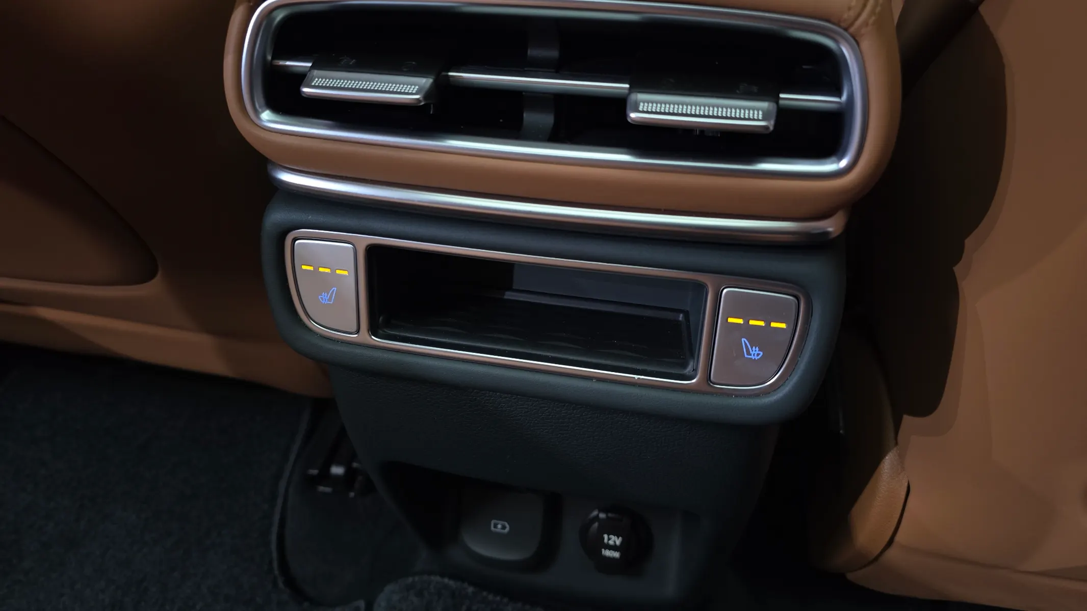 Genesis GV80 2.5T 2WD 2024 32/33