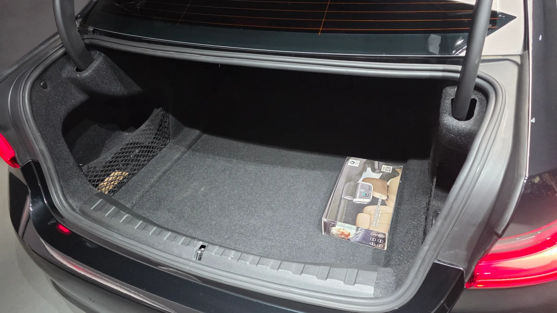 BMW 3 Series (G20) 320d 2021 32/33