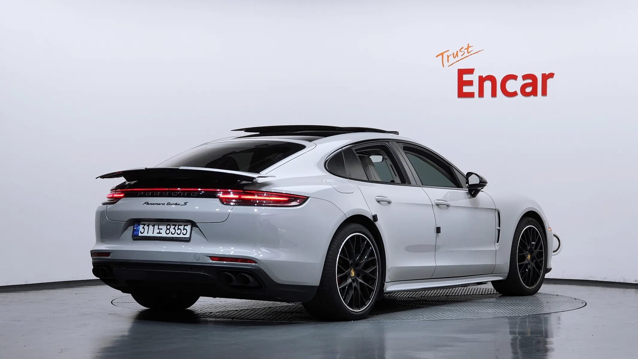 Porsche (971) 4.0 2017 2/33
