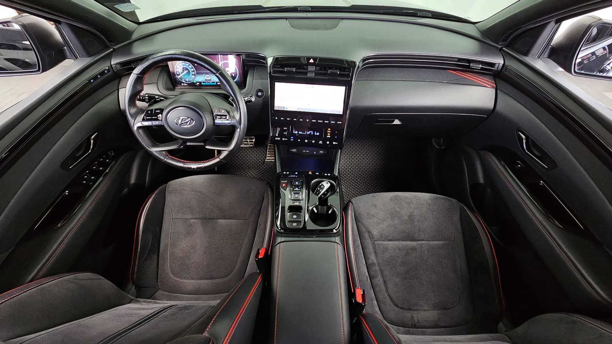Hyundai (NX4) N Line 2WD 2021 4/5