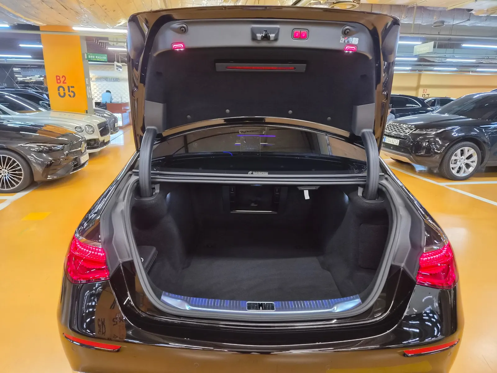 Mercedes-Benz S-Class W223 S580 4MATIC 2024 19/20