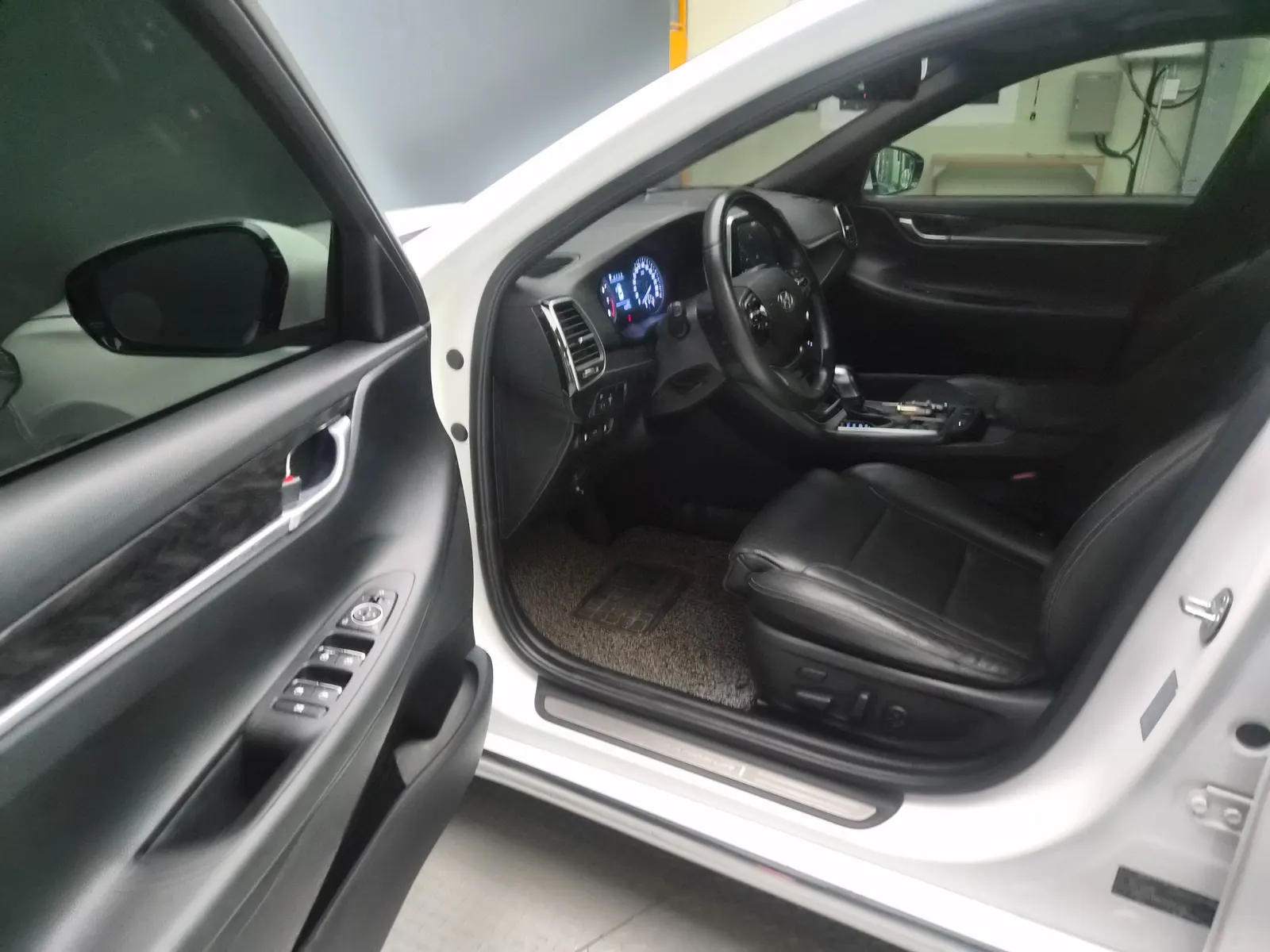 Hyundai IG 3.0 LPI 2017 4/5
