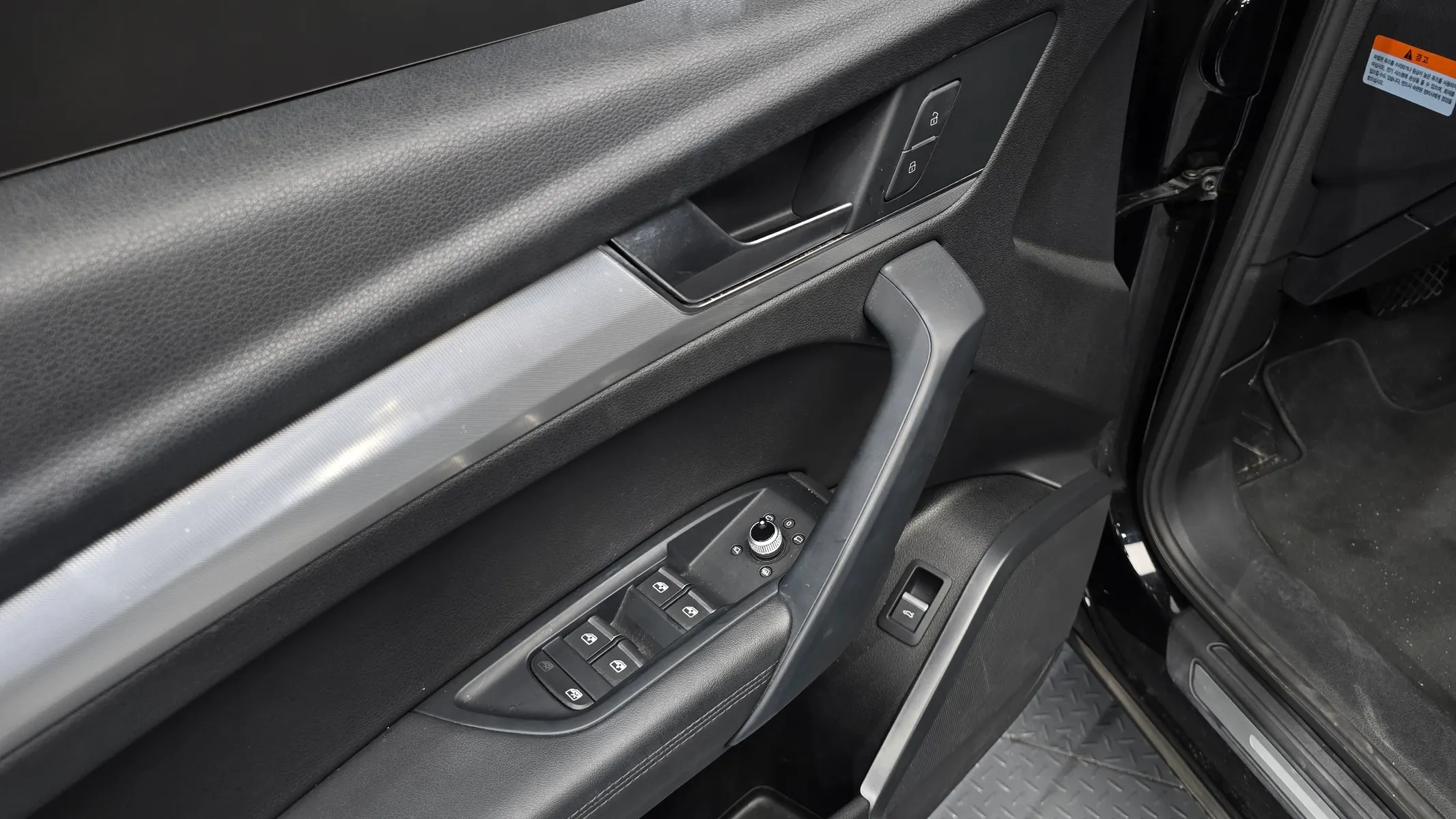 Audi Q5 (FY) 45 TFSI 2020 20/21