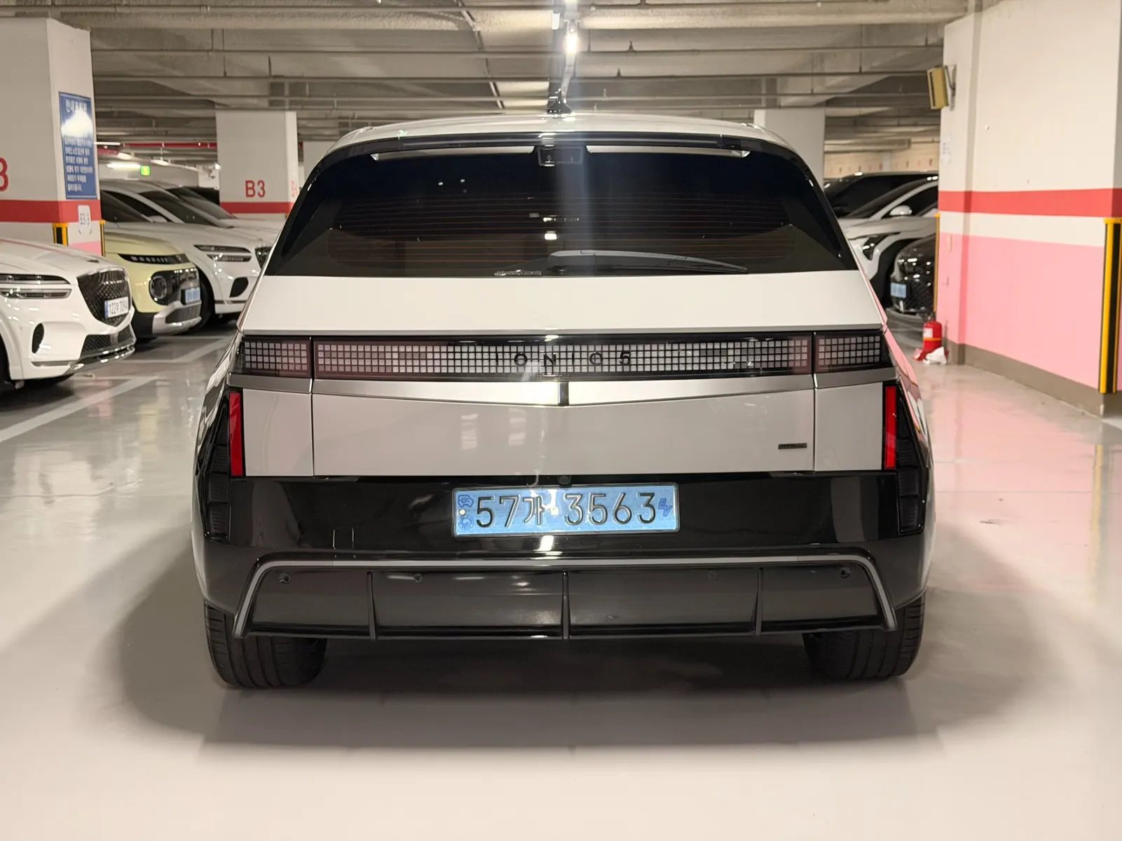 Hyundai 5 AWD 2024 3/5