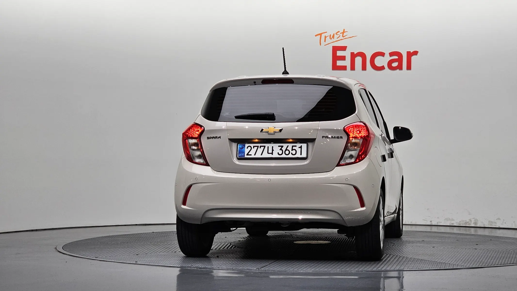 Chevrolet Spark 2021 3/5