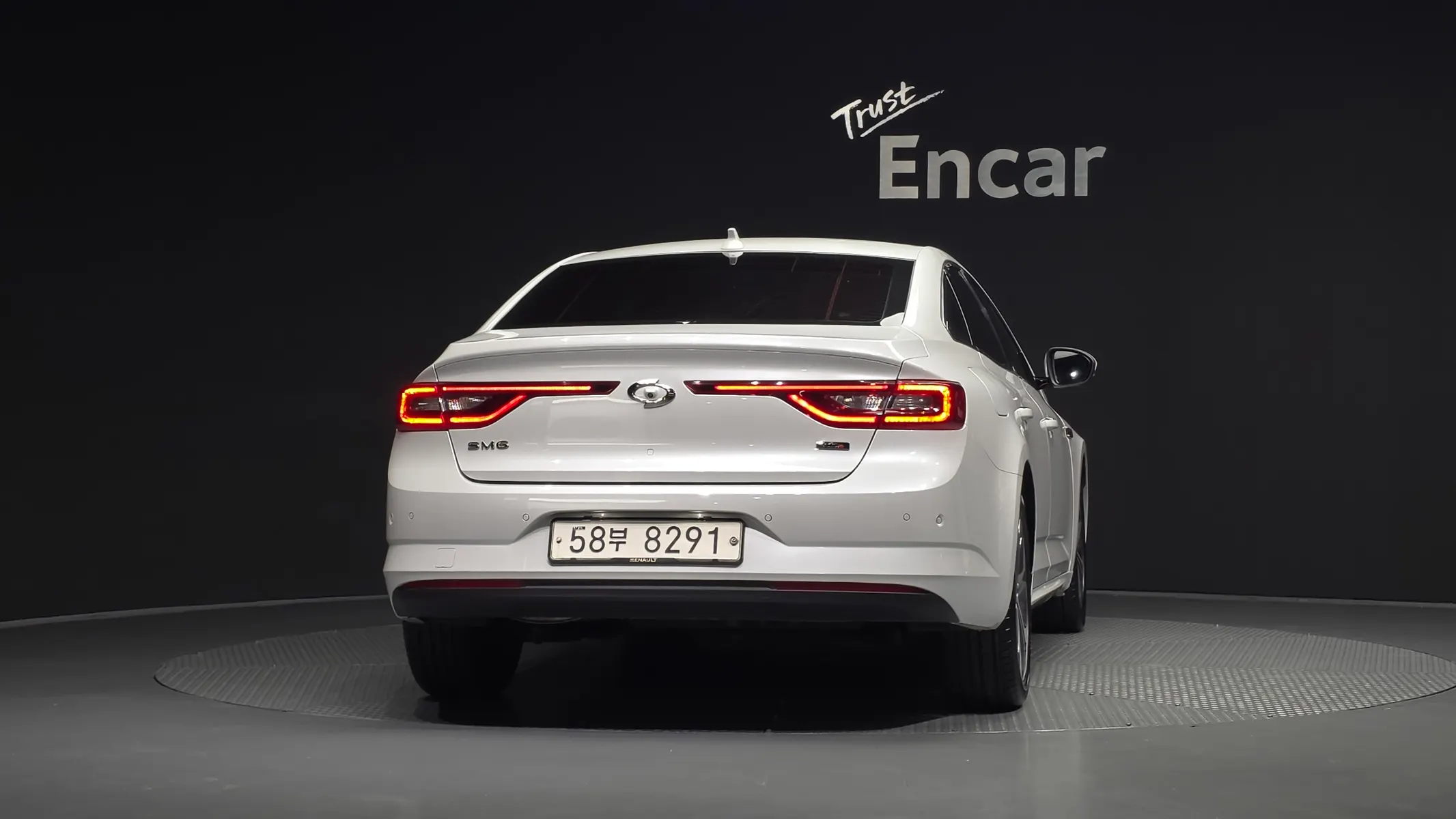 Renault Korea SM6 2.0 GDe RE 2018 3/5