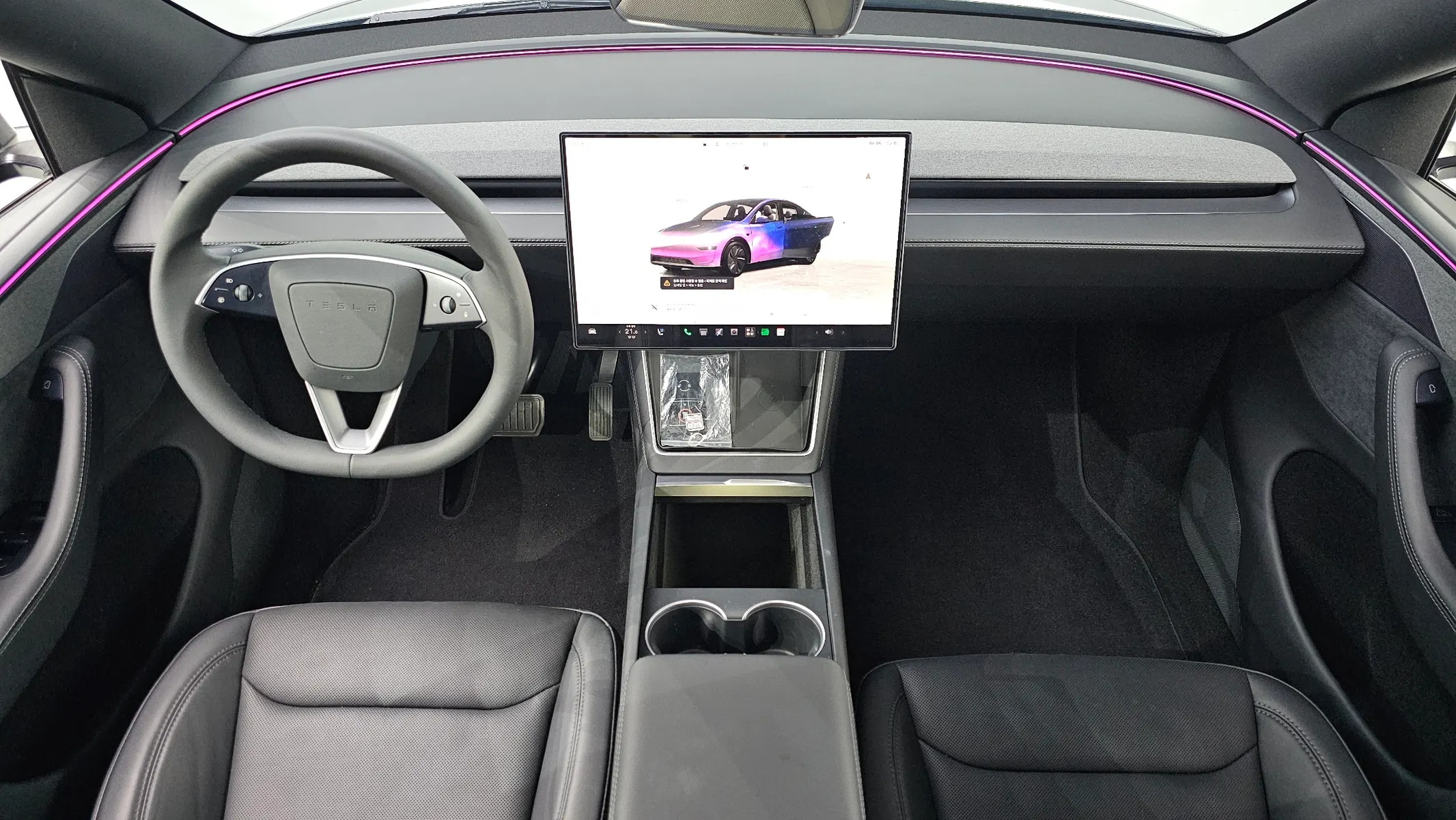 Tesla Y AWD 2026 4/5
