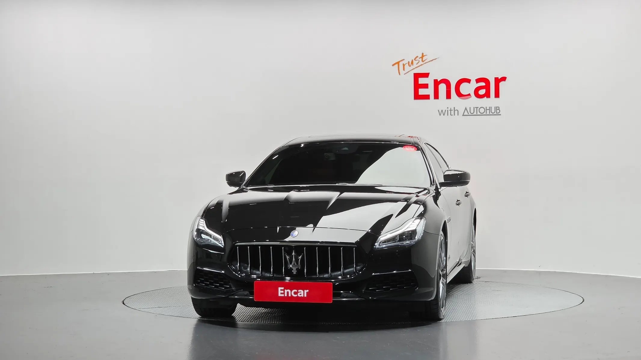 Maserati 콰트로포르테 GTS 3.8 V8 2018 2/5