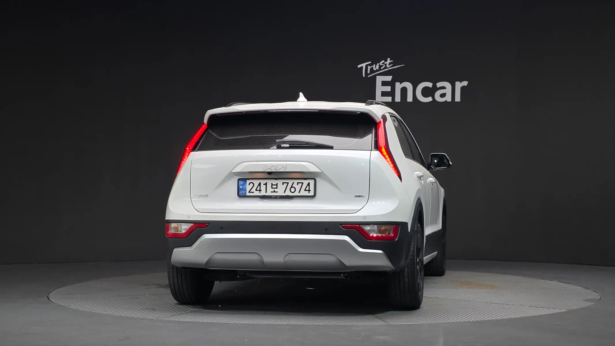 Kia 디 니로 2022 3/5
