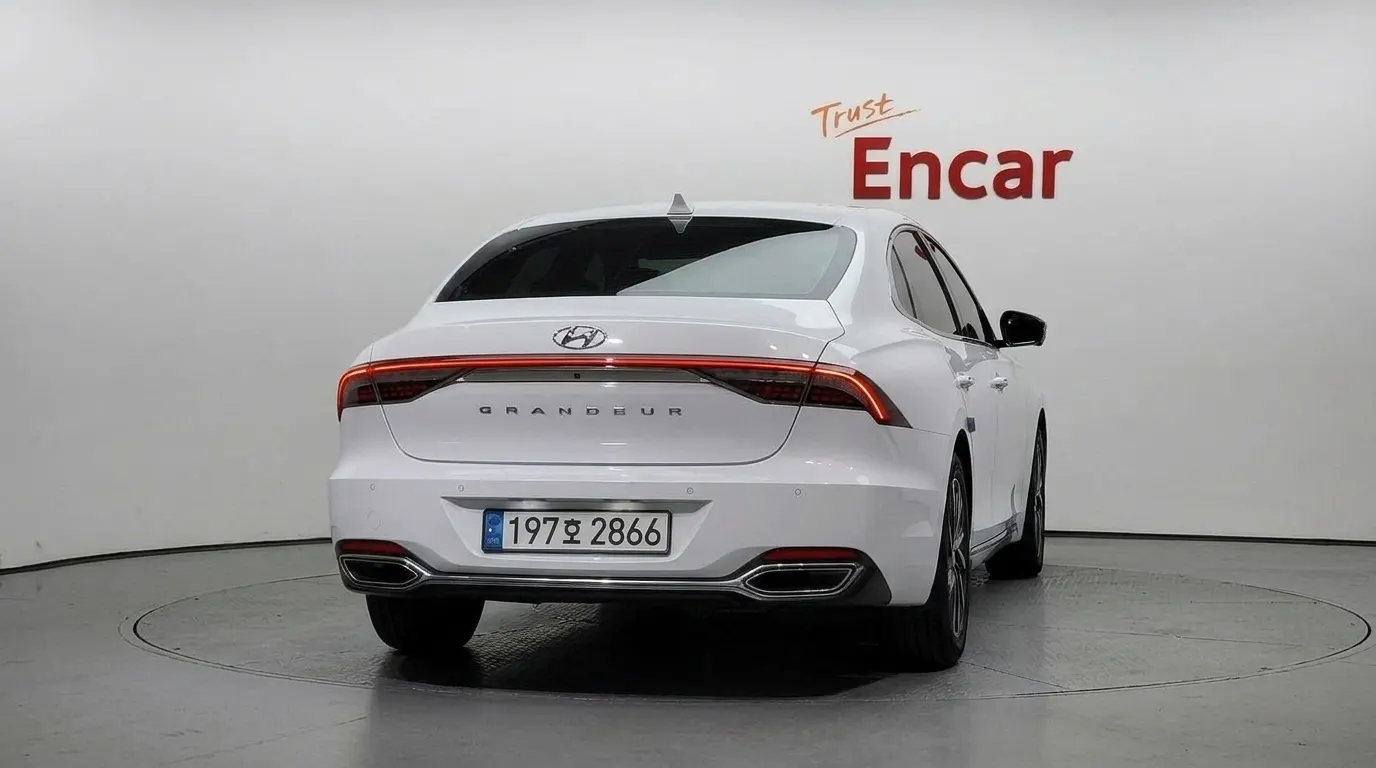 Hyundai IG 3.0 LPi () 2022 3/5