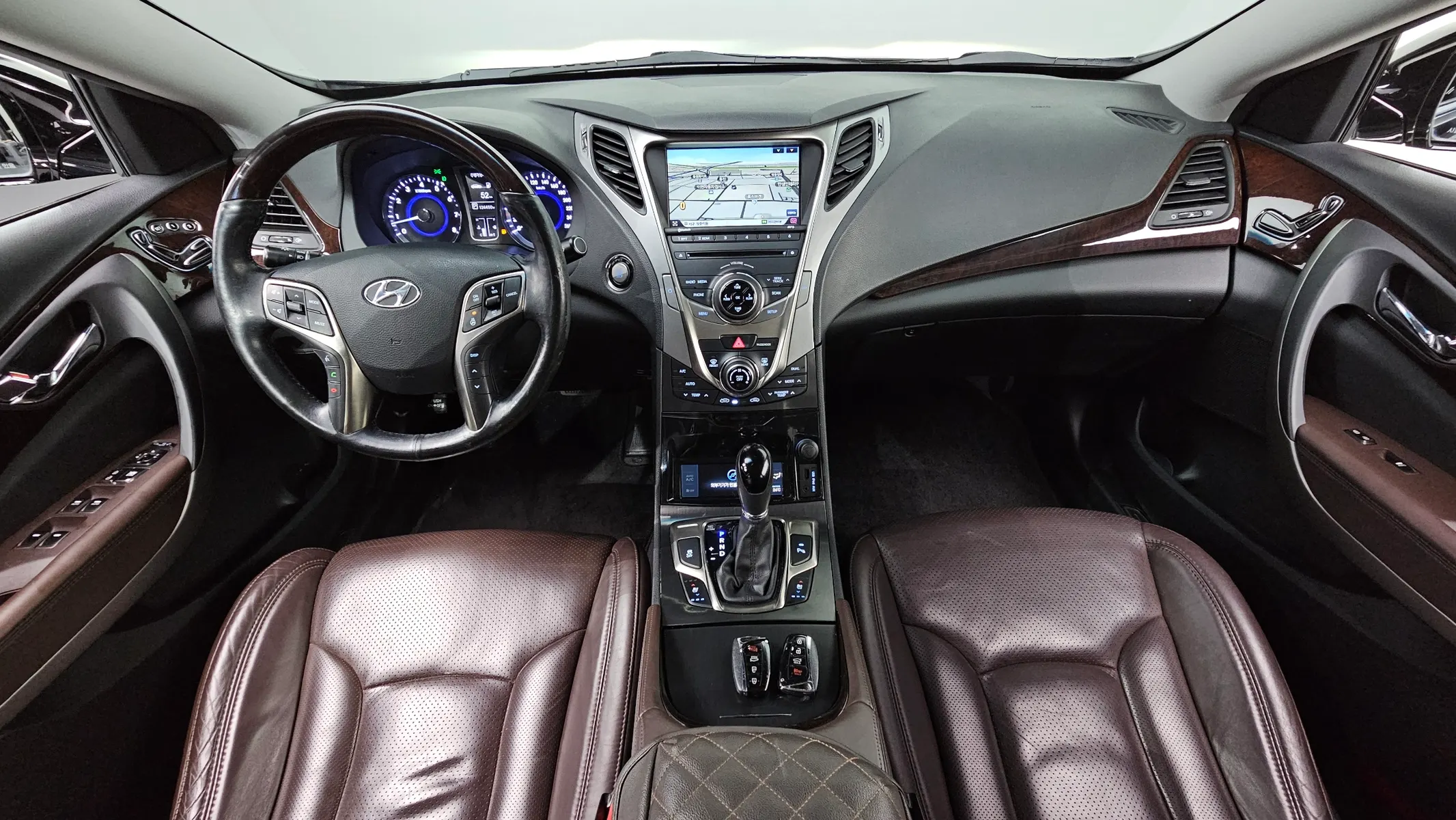 Hyundai Grandeur HG HG240 2013 4/5