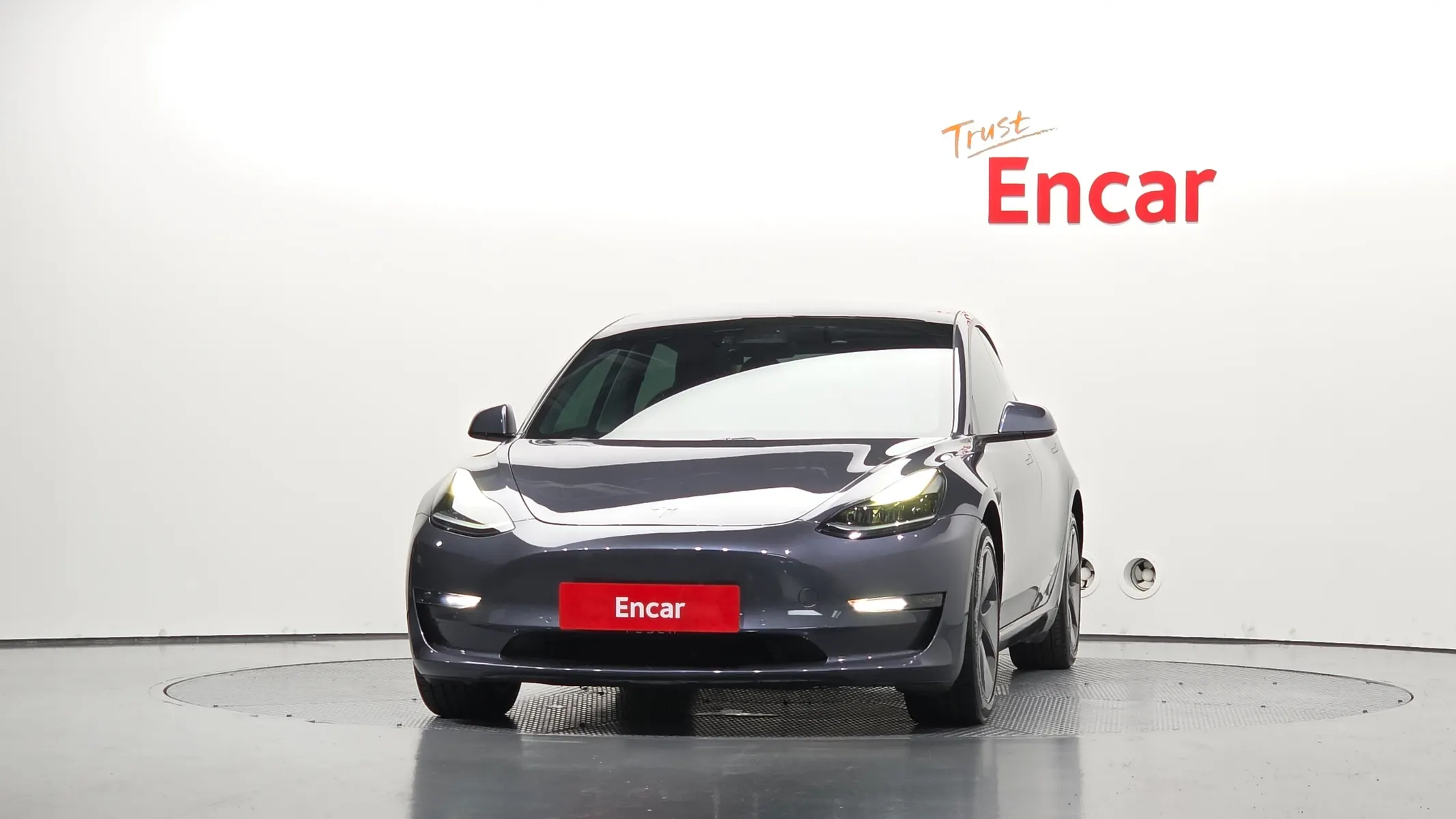 Tesla 3 AWD 2021 2/5