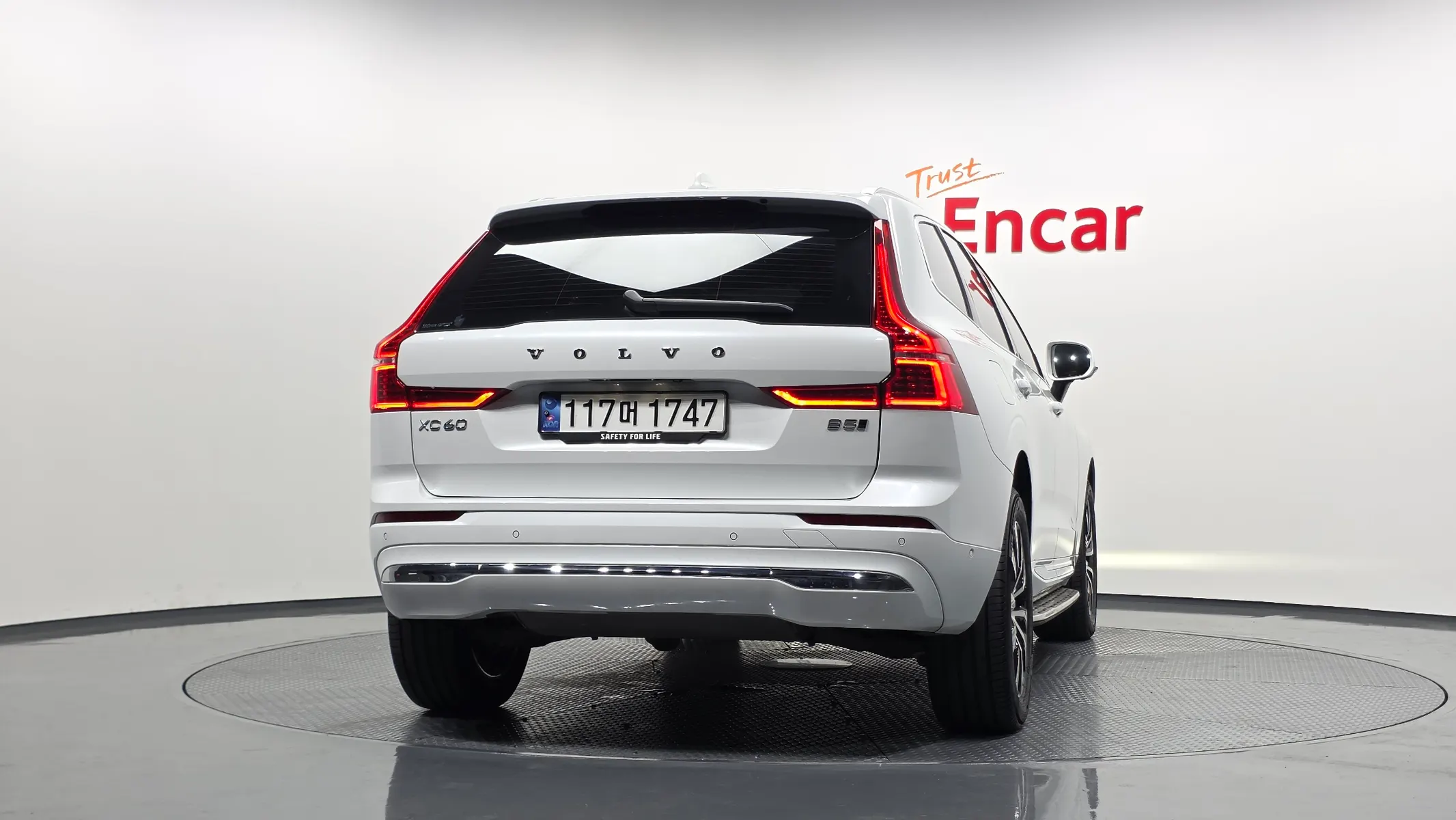 Volvo XC60 2 B5 2024 3/5