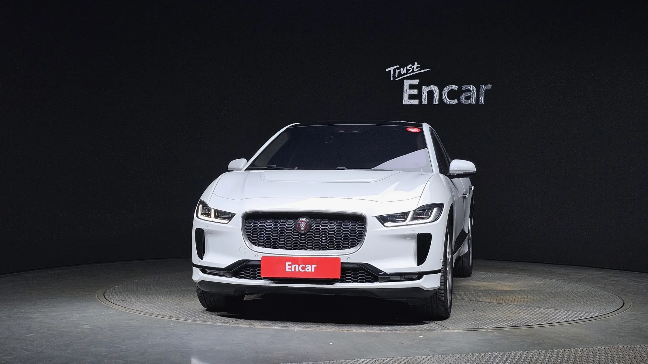 Jaguar I-PACE EV400 SE 2019 2/5