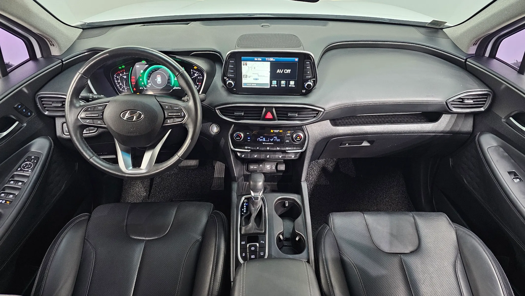 Hyundai TM 2.0 2WD 2018 4/5