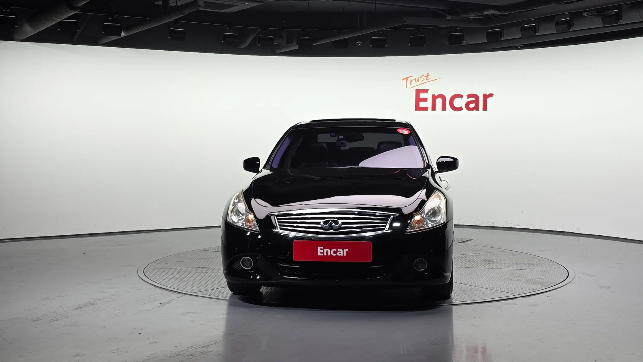 Infiniti G25 2013 2/5