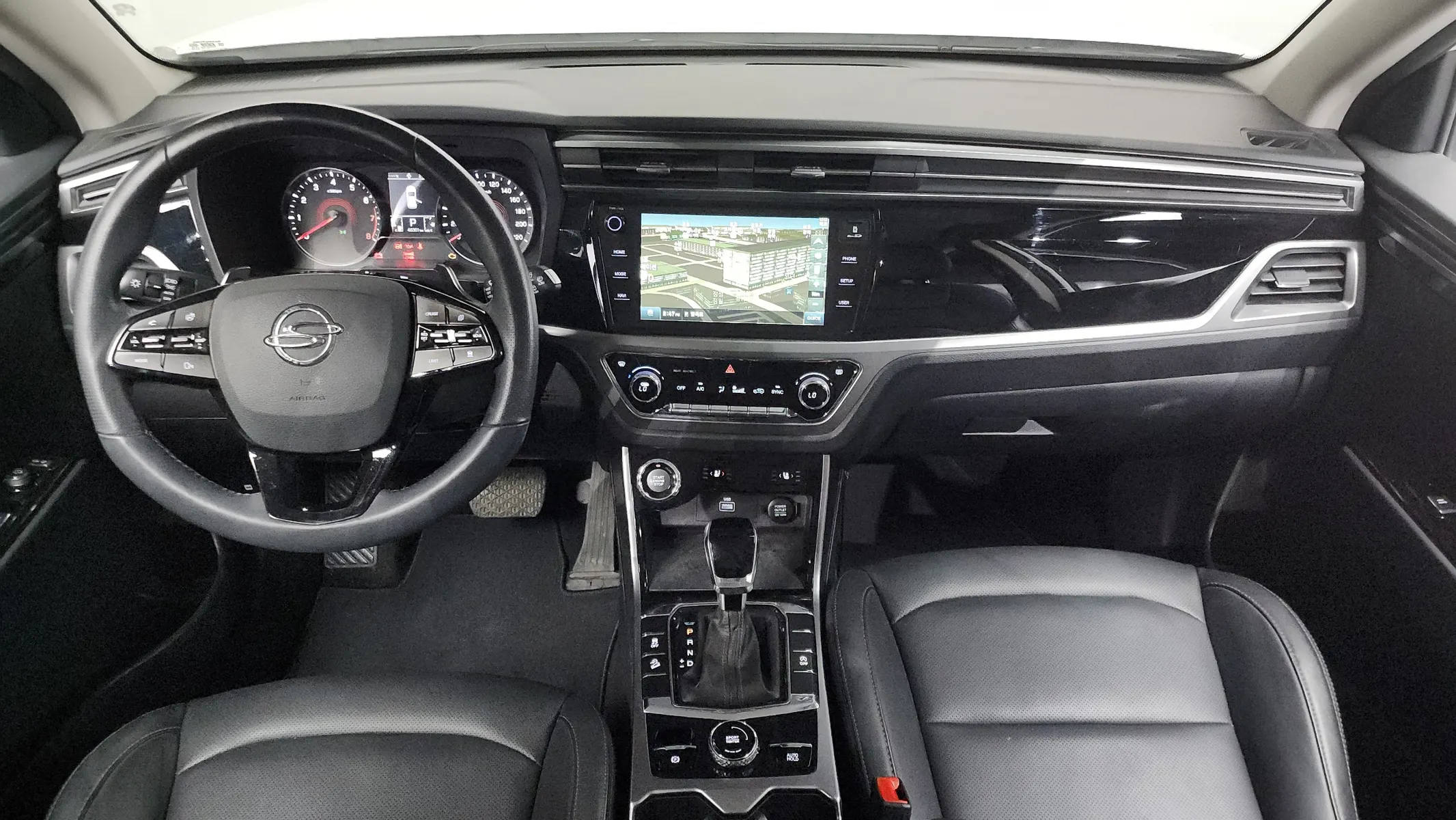 KG Mobility 뷰티풀 코란도 1.5 2WD C7 2023 4/5