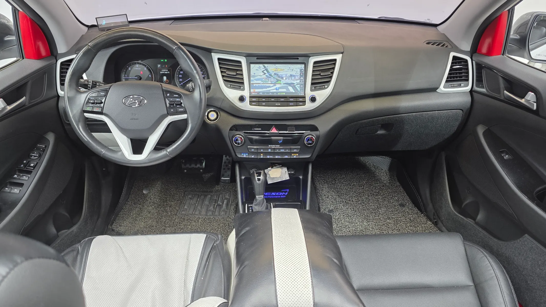 Hyundai Tucson 1.7 2WD 2015 4/5