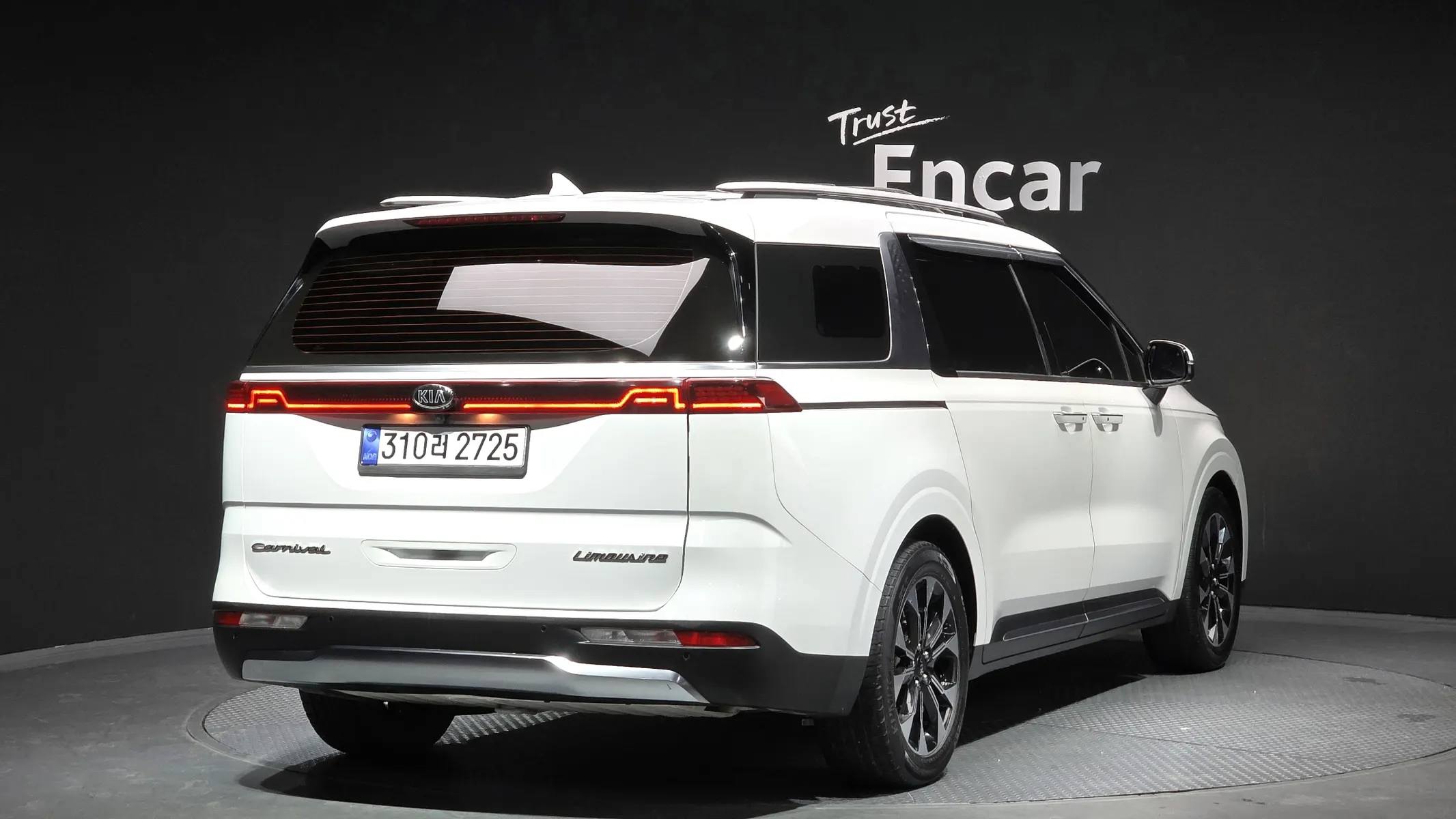 Kia Carnival 7 2020 2/21