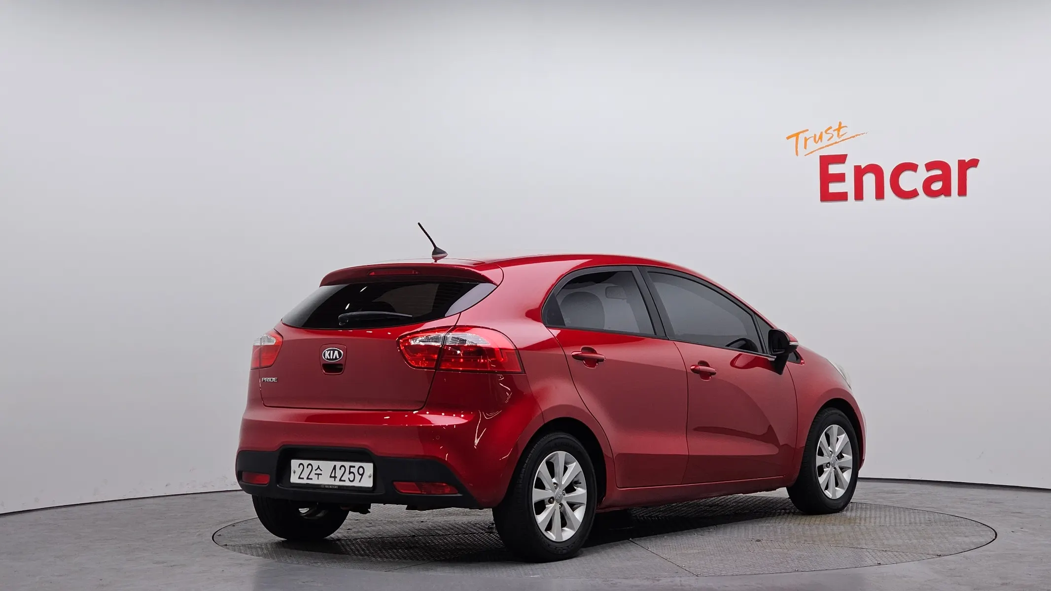 Kia 프라이드 1.4 MPI 2014 2/20