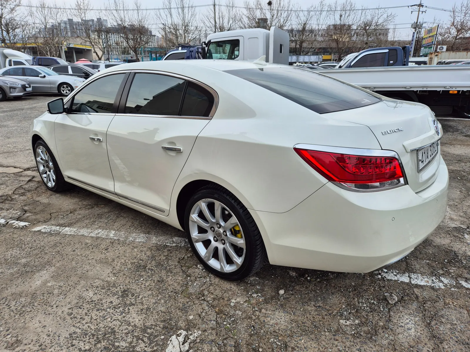 Chevrolet 알페온 EL300 2011 3/4