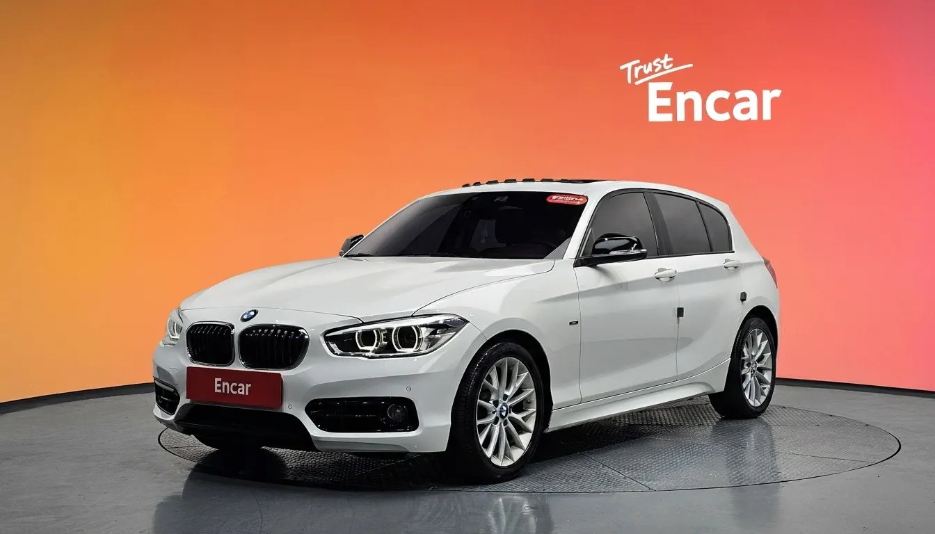 BMW 1 Series (F20) 118d 5 2015 21/22