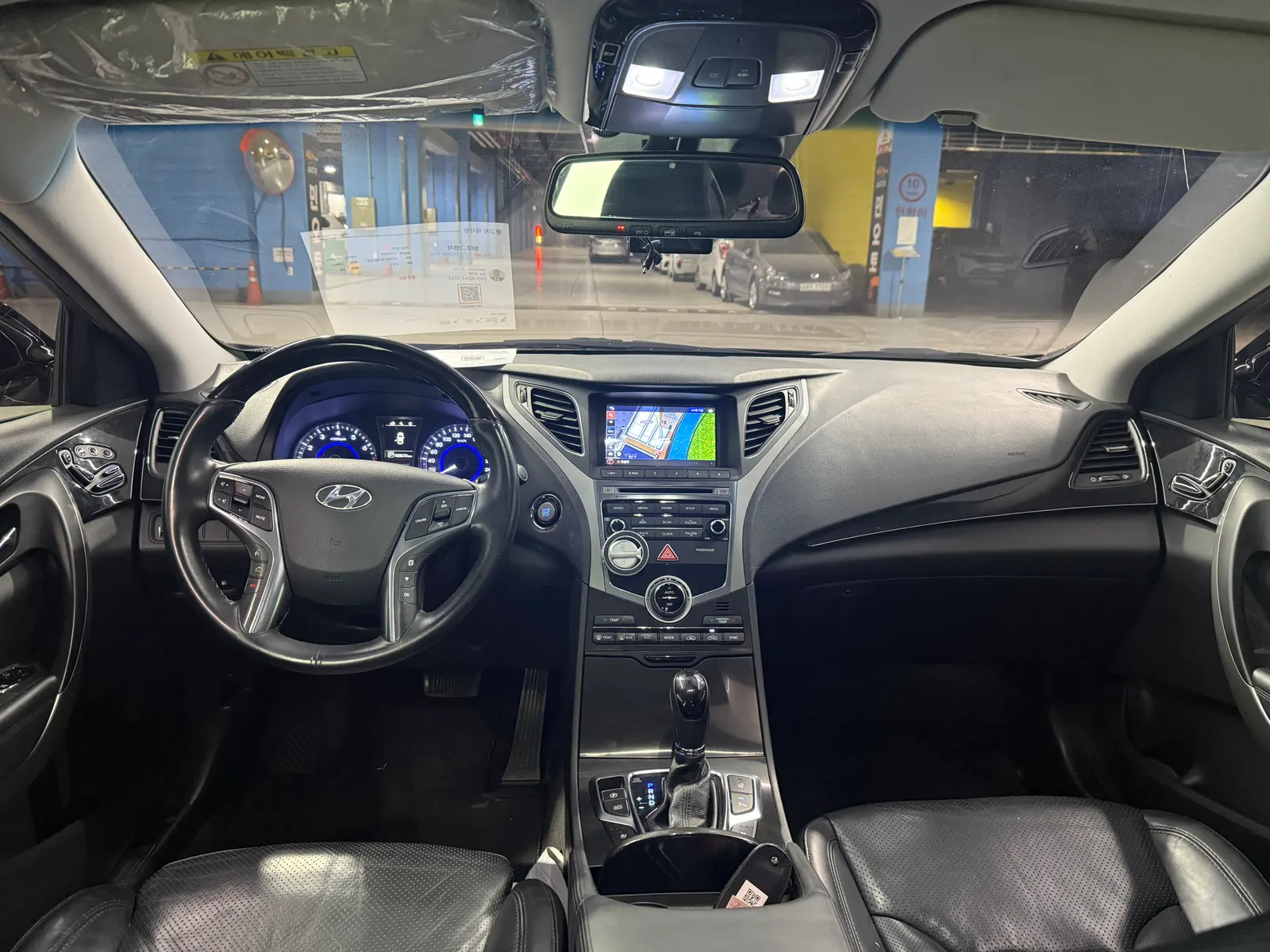 Hyundai Grandeur HG LPG HG300 2015 4/5