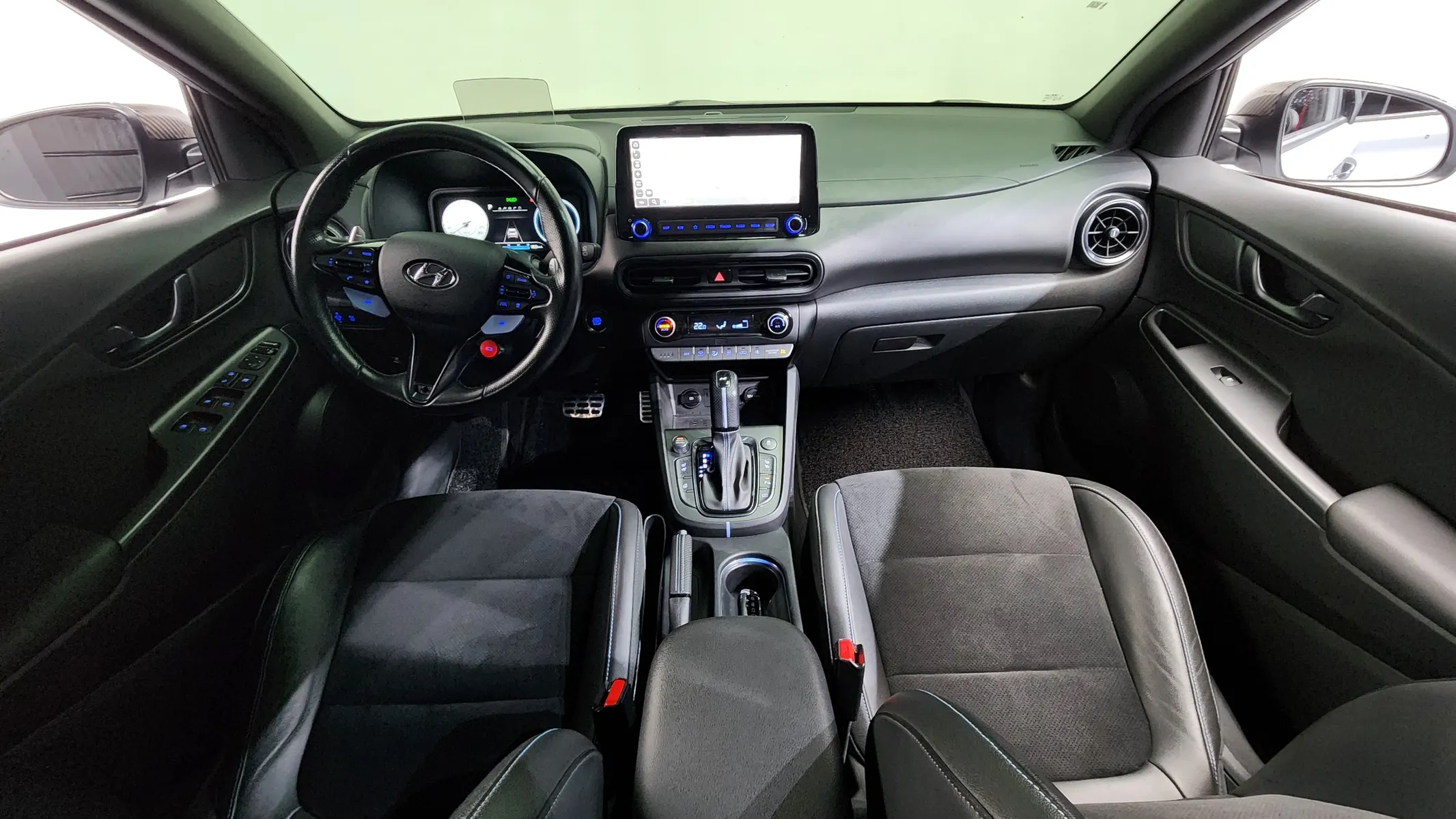 Hyundai 코나 2.0 2WD 2022 4/5