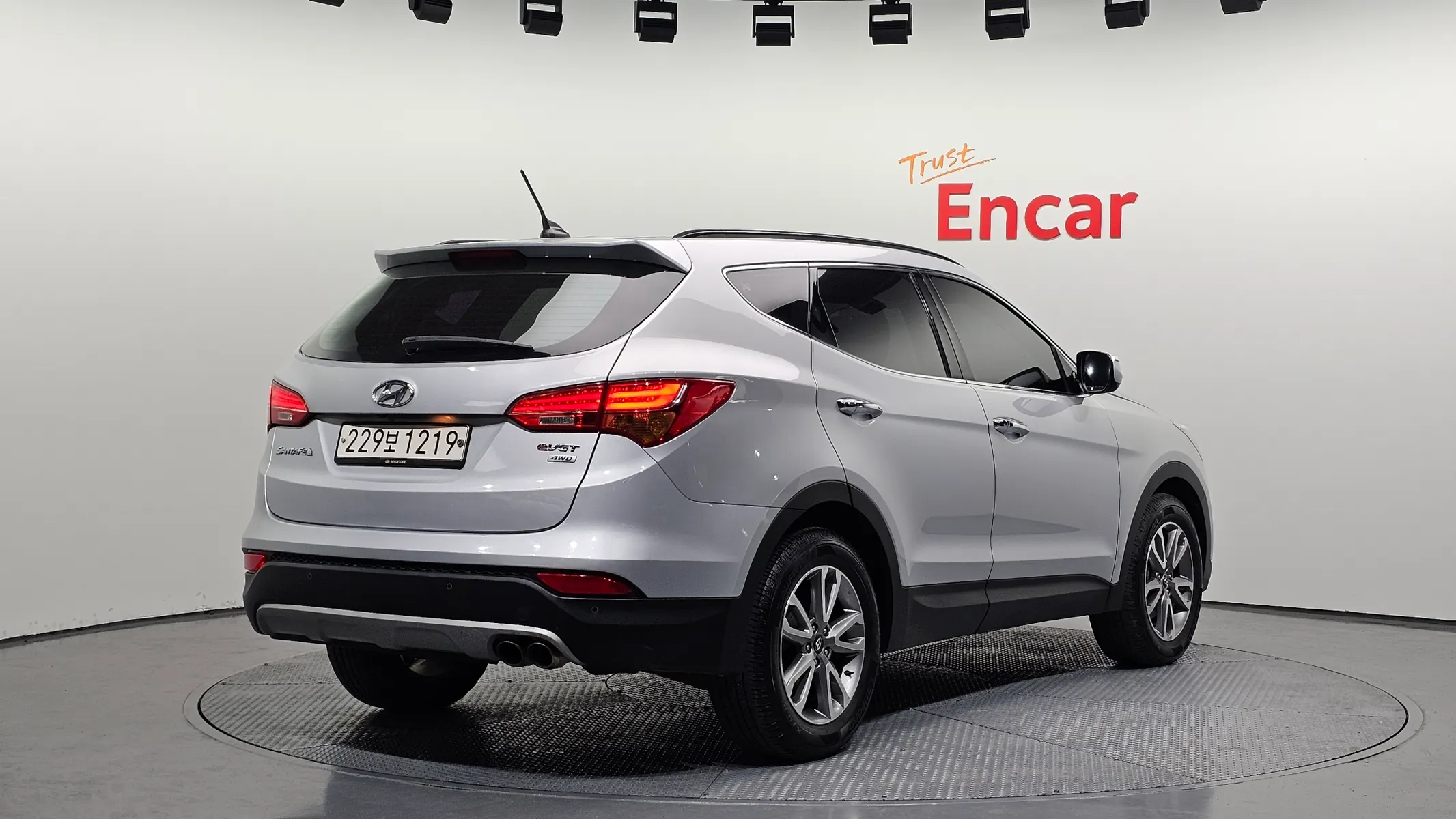 Hyundai DM (e-VGT) 2.2 4WD 2012 2/21