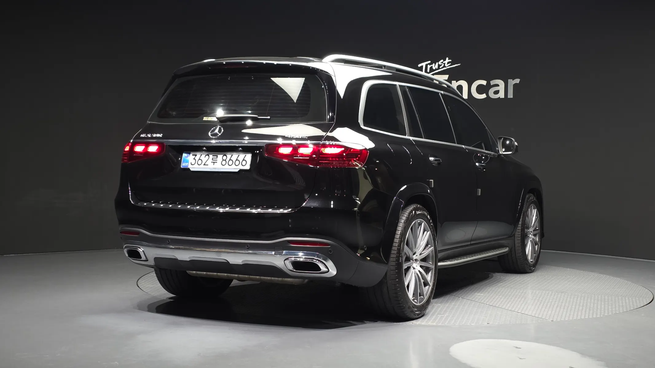 Mercedes-Benz GLS-Class X167 GLS450 4MATIC 2025 2/33