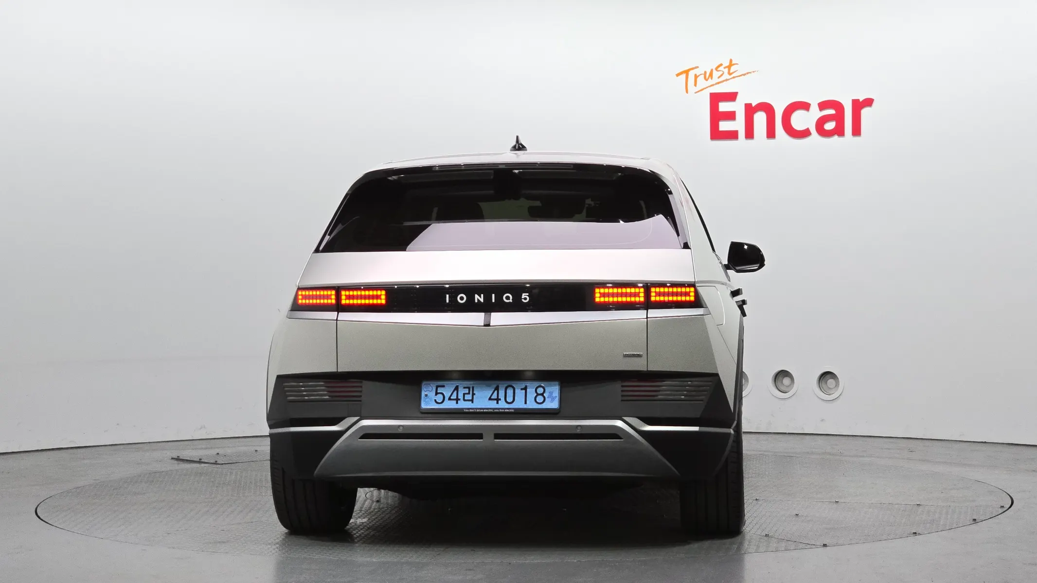 Hyundai Ioniq 5 AWD 2022 3/5