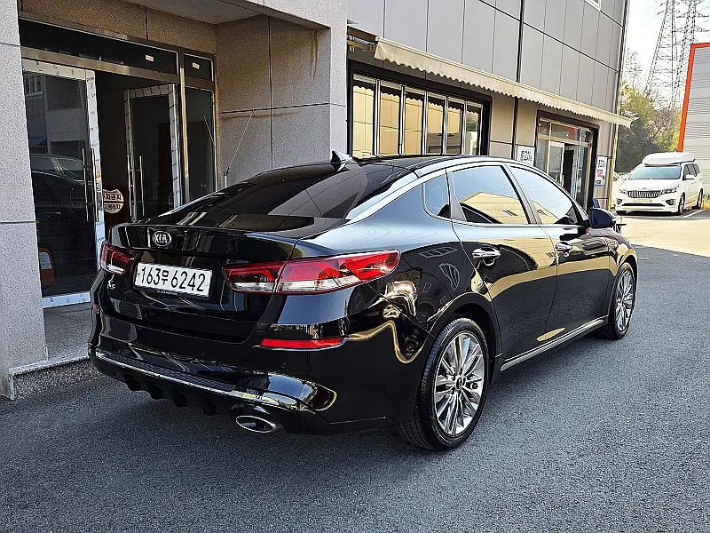 Kia K5 2 2.0 2018 2/5