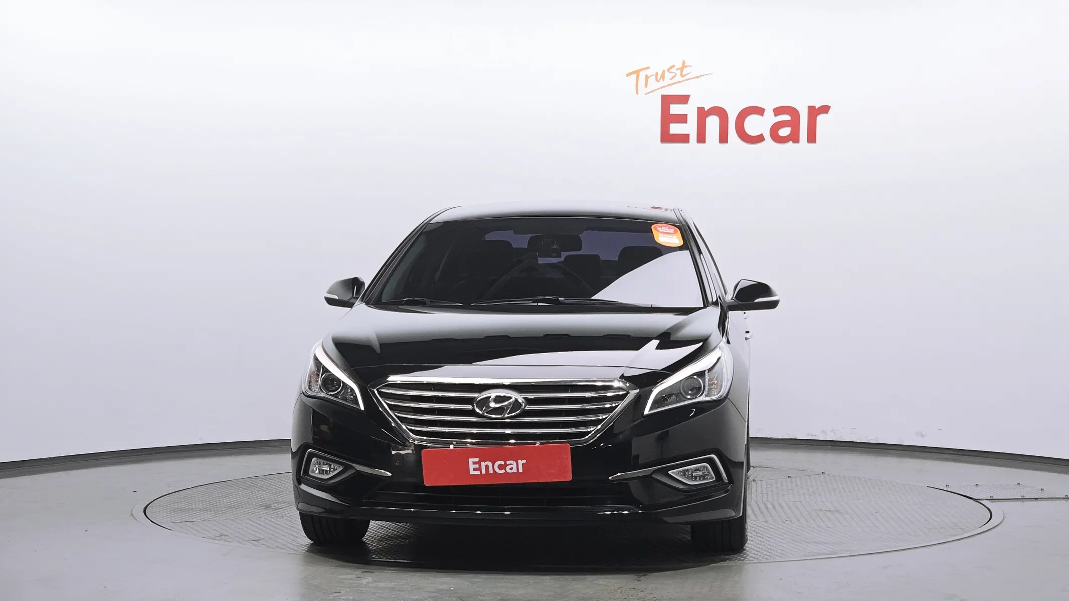 Hyundai LF 2.0 2014 2/5
